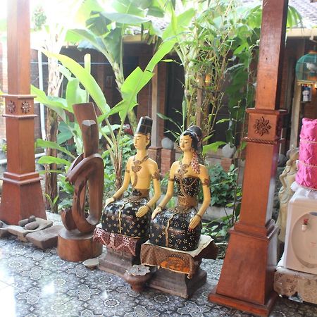 Appartement Grha Pawitra Trowulan Extérieur photo