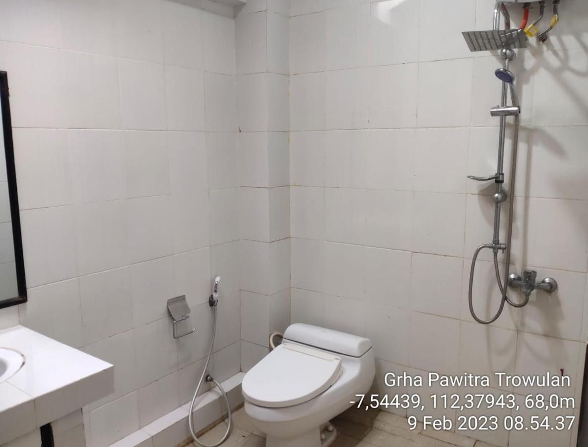 Appartement Grha Pawitra Trowulan Extérieur photo