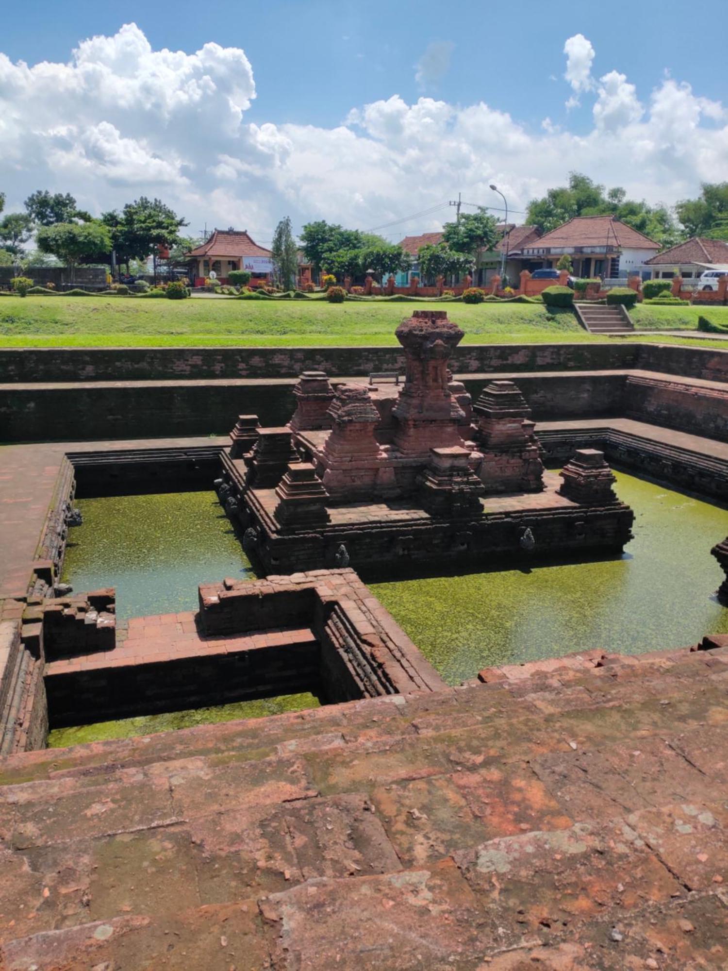 Appartement Grha Pawitra Trowulan Extérieur photo