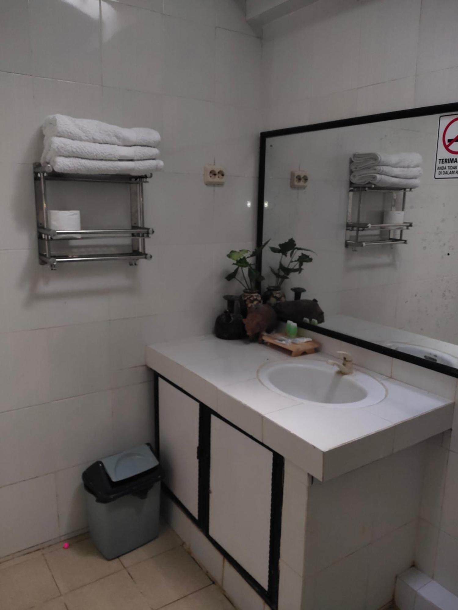 Appartement Grha Pawitra Trowulan Extérieur photo
